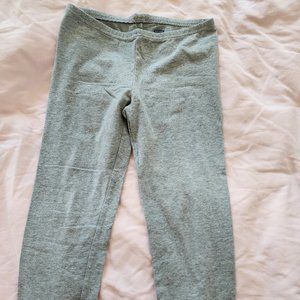 Old Navy Girls Grey Capris Size L